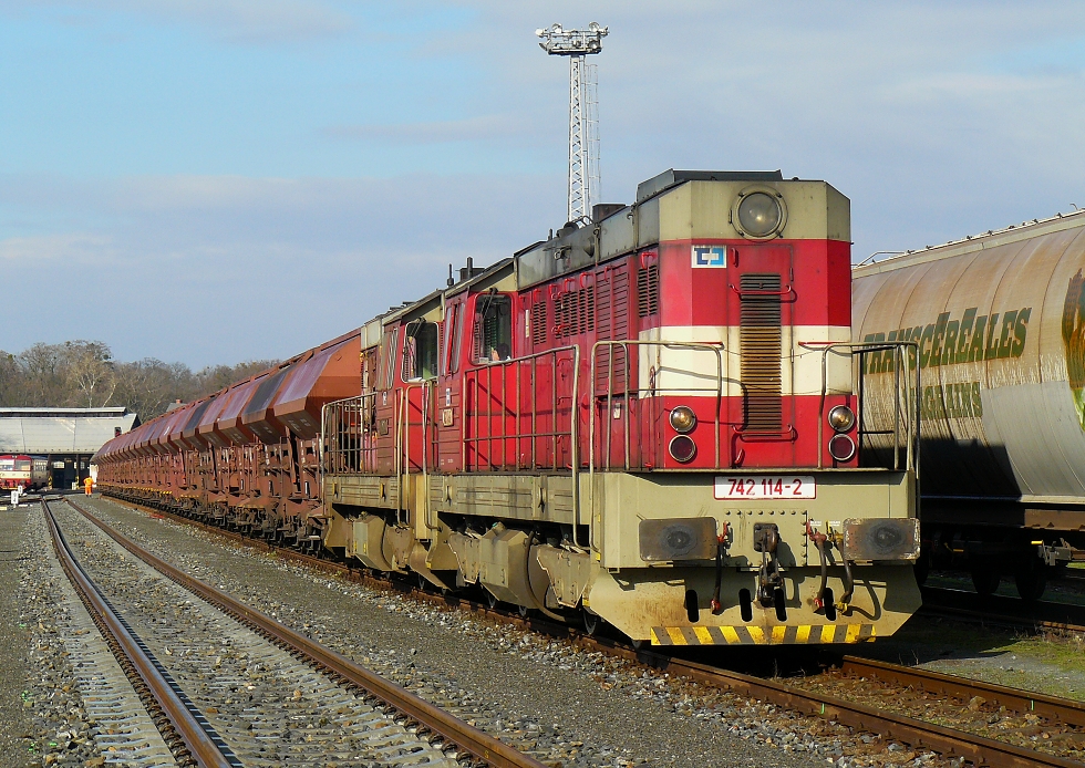 742 114-2
