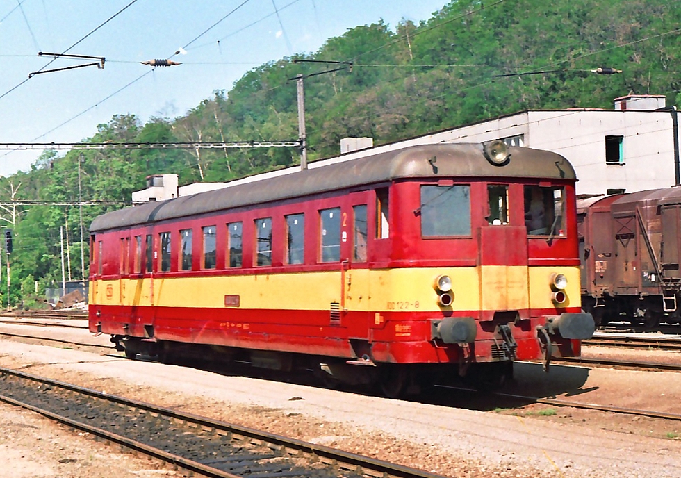 830 122-8