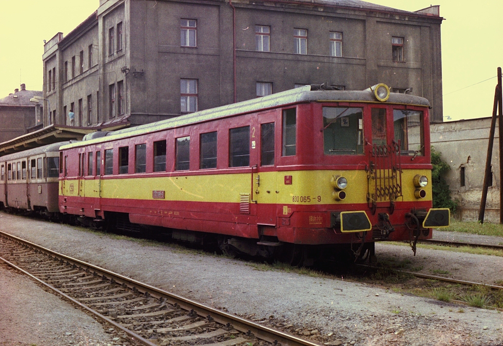 830 065-9