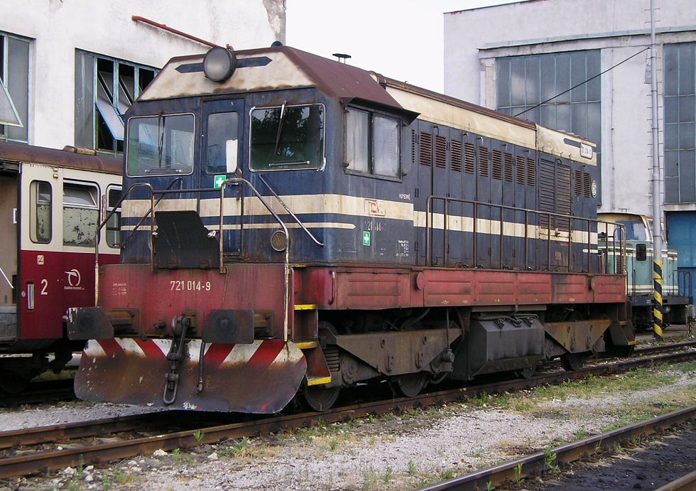 721 014-9