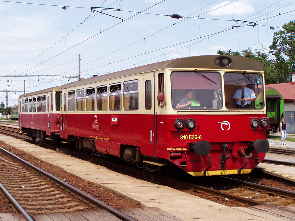 810 525-6
