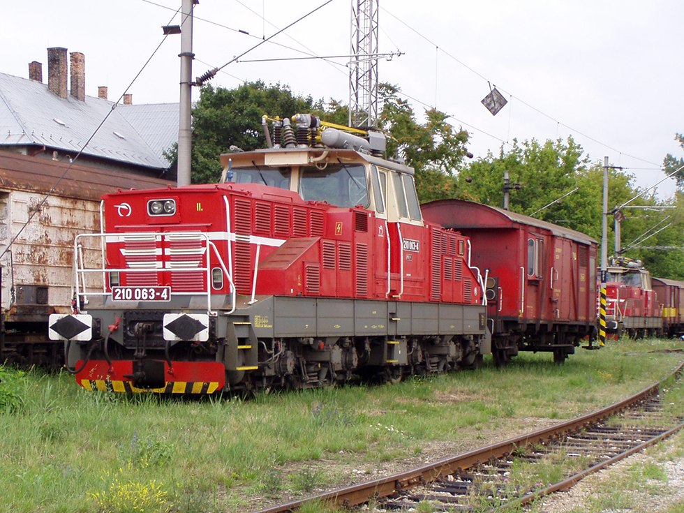 210 063-4