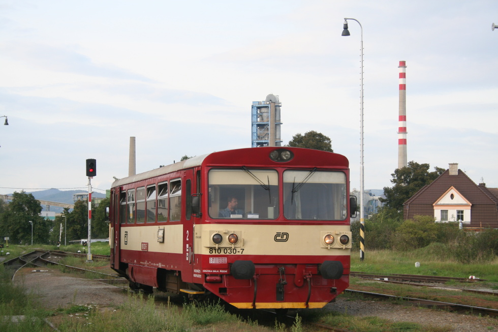 810 030-7