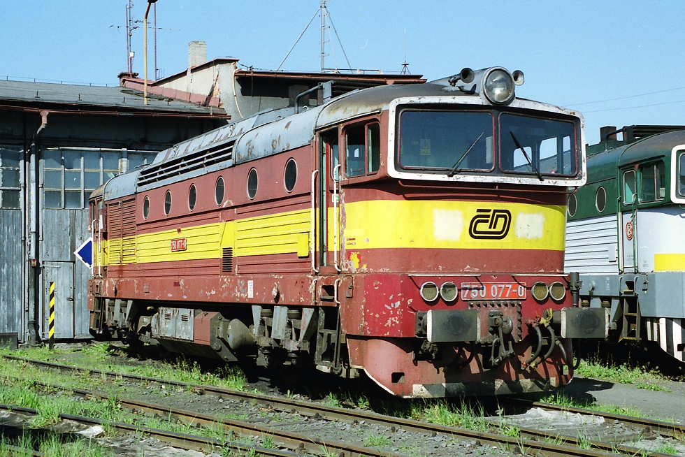 750 077-0