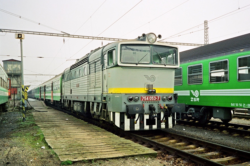 754 053-7