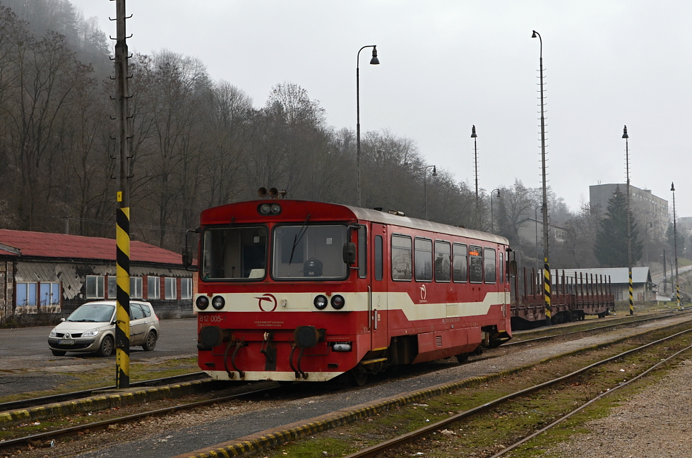 812 005-1