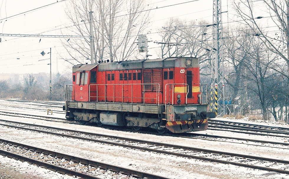742 028-4