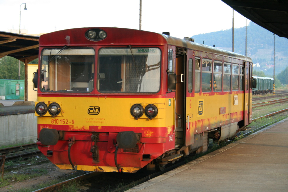 810 152-9