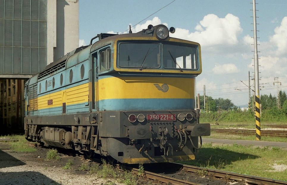 750 221-4