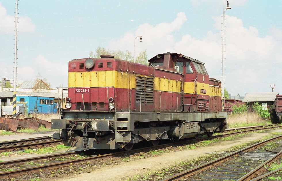 735 289-1