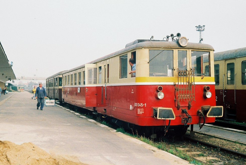 830 045-1