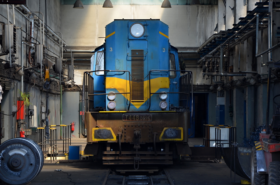 740 695-2