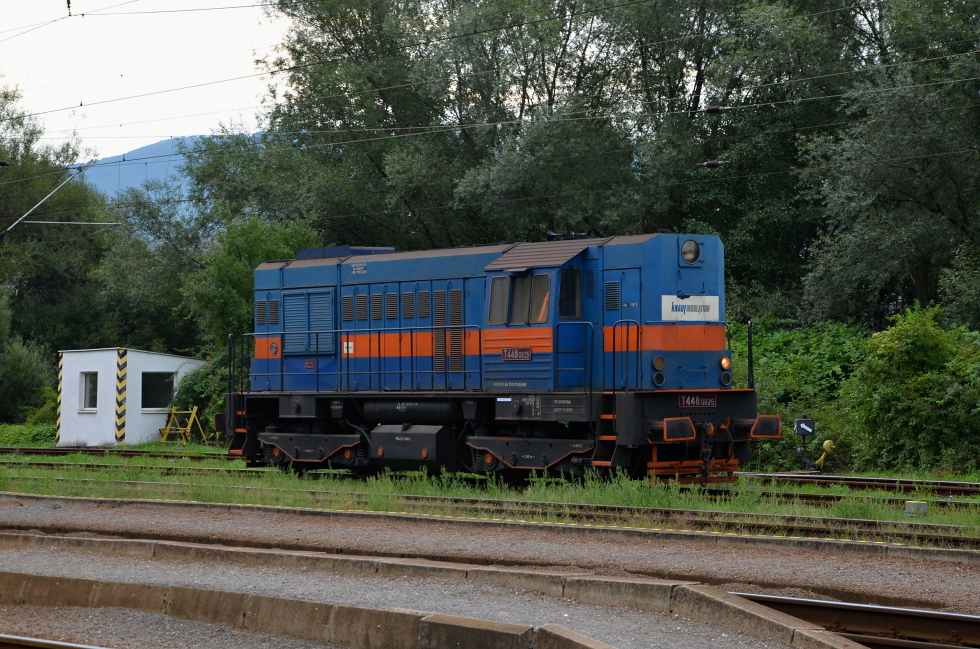 740 825-5