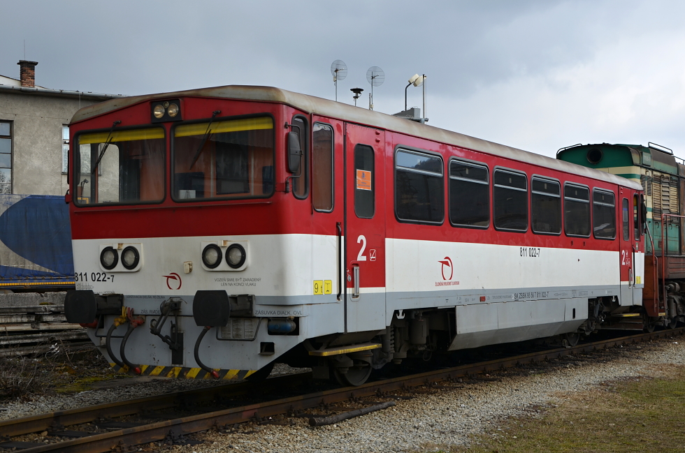 811 022-7