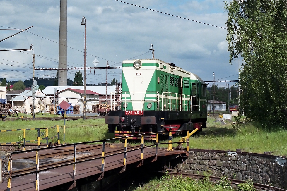 720 145-2