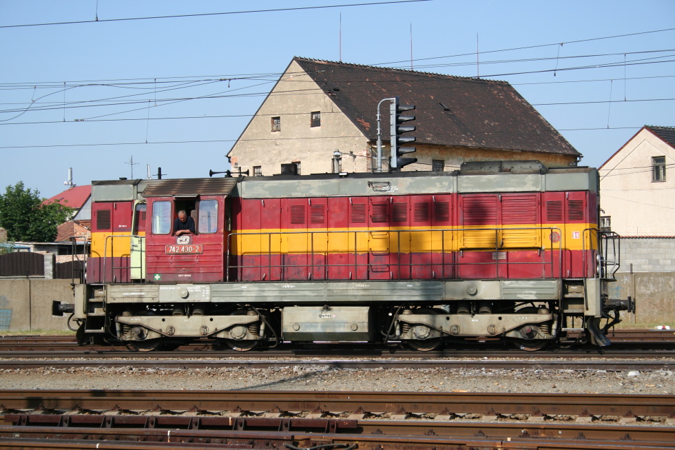 742 430-2