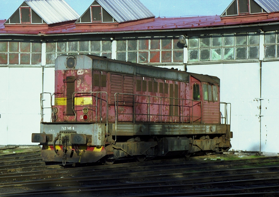 742 145-2