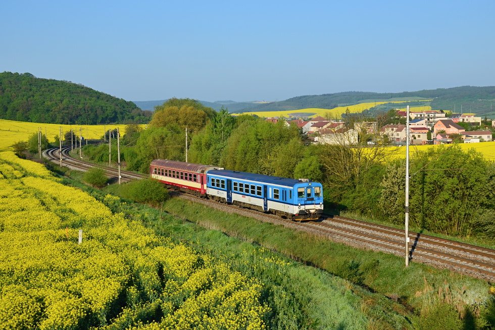 842 001-0