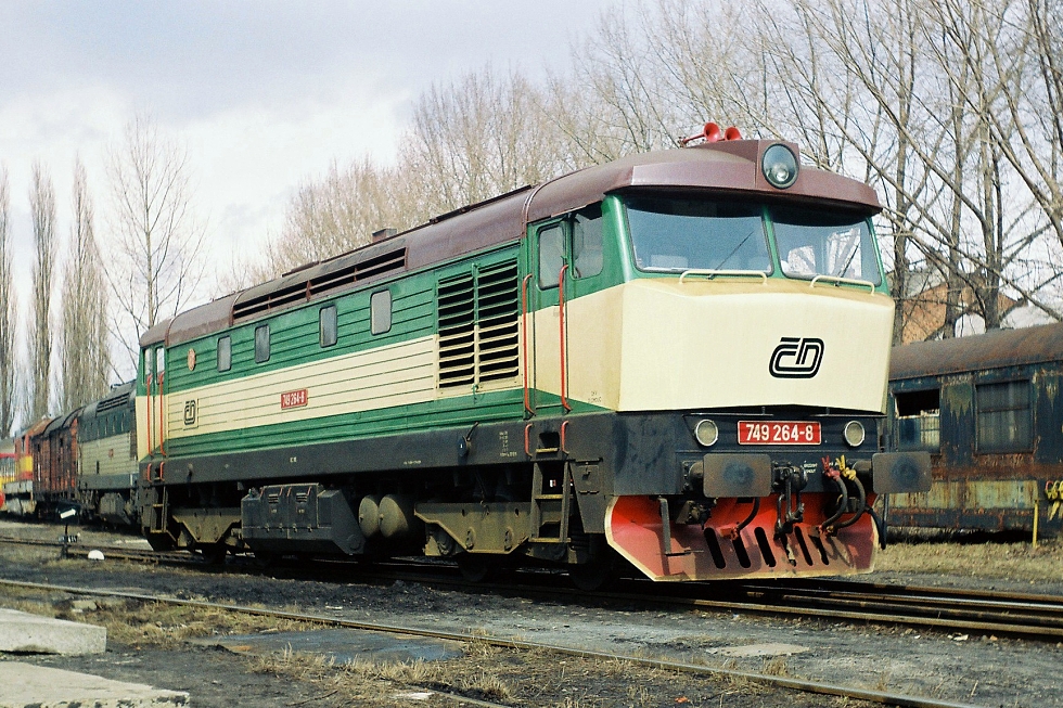 749 264-8