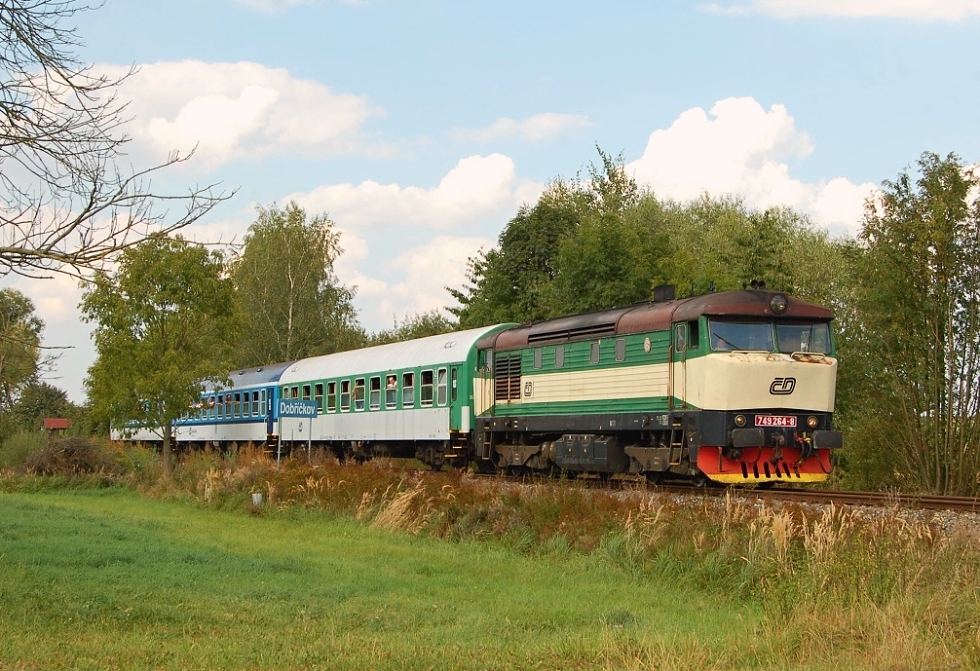 749 264-8