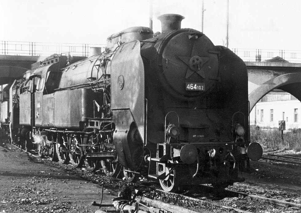 464.102