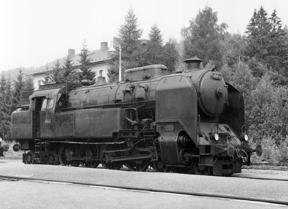 464.102