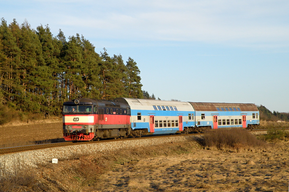 749 121-0