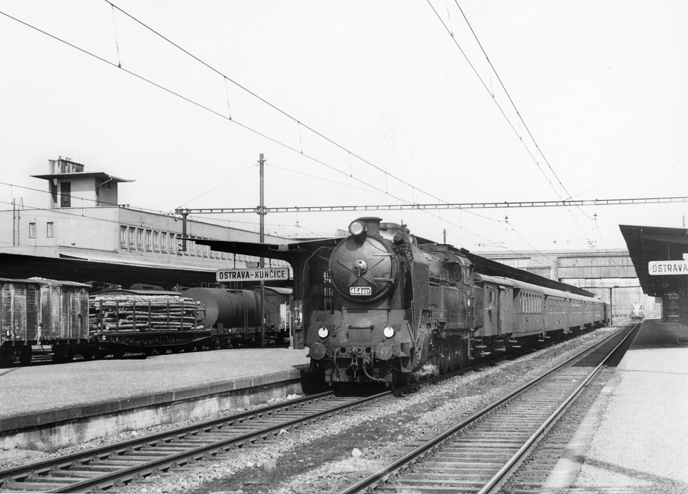 464.037