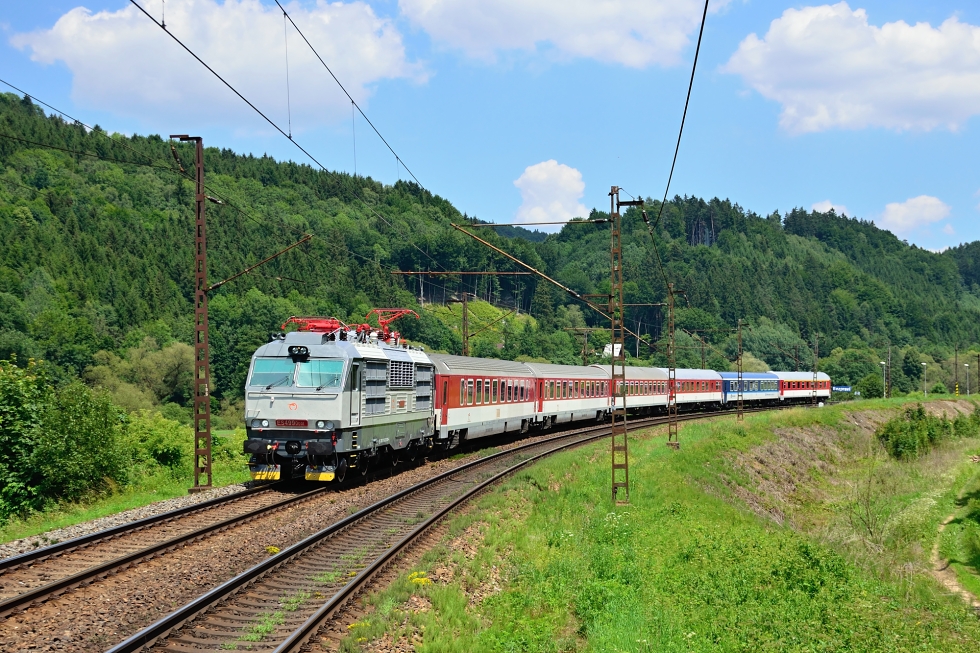 350 001-4