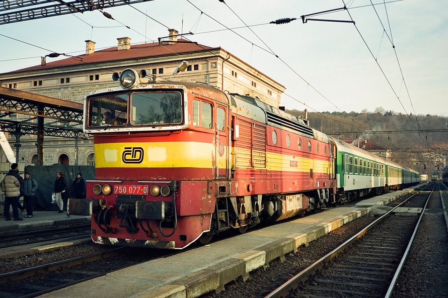 750 077-0