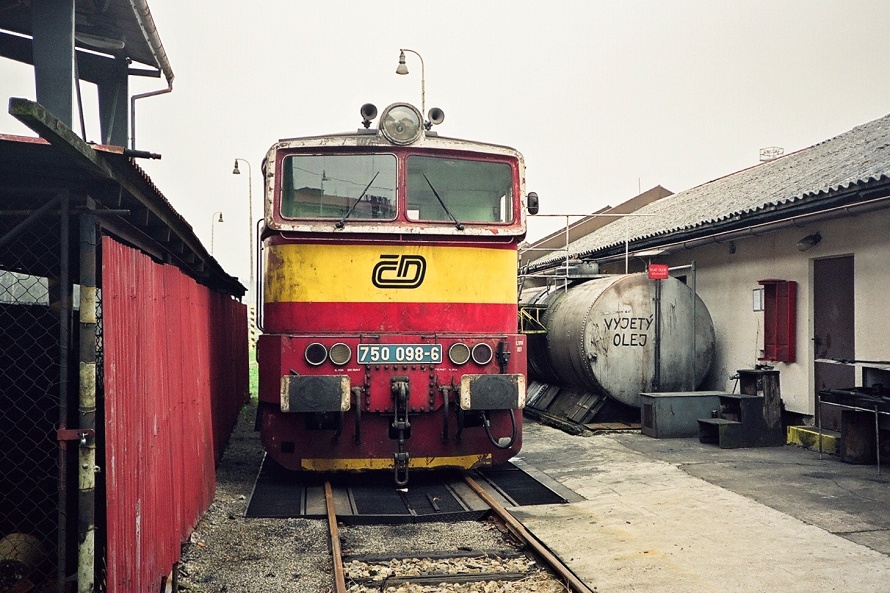 750 098-6