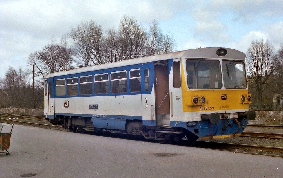 810 642-9