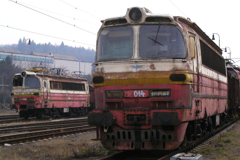230 014-3