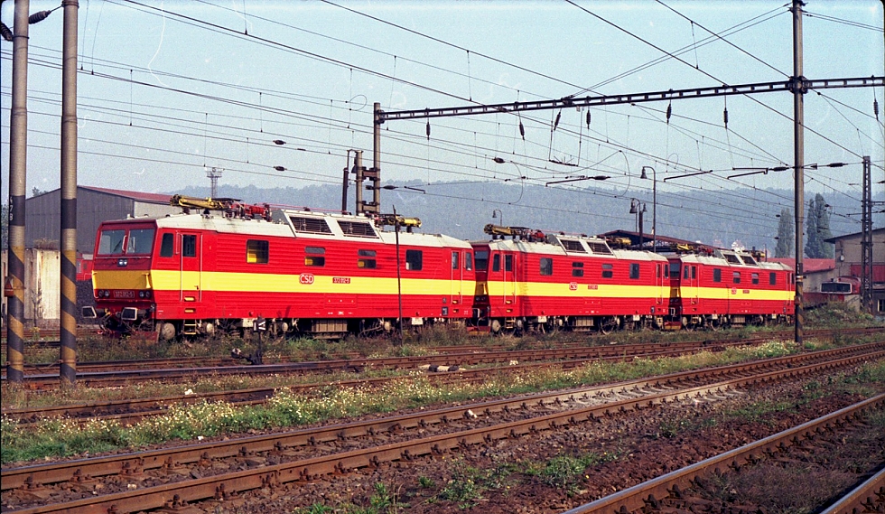 372 012-5