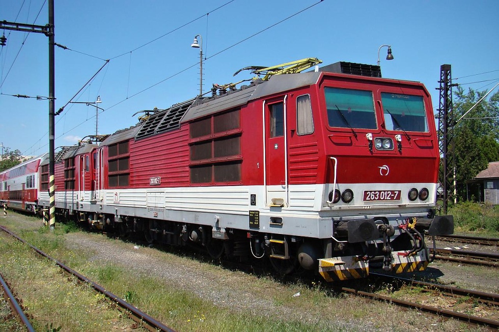 263 012-7