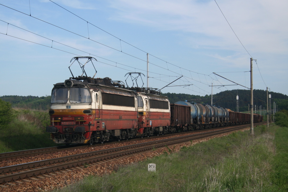 240 026-5
