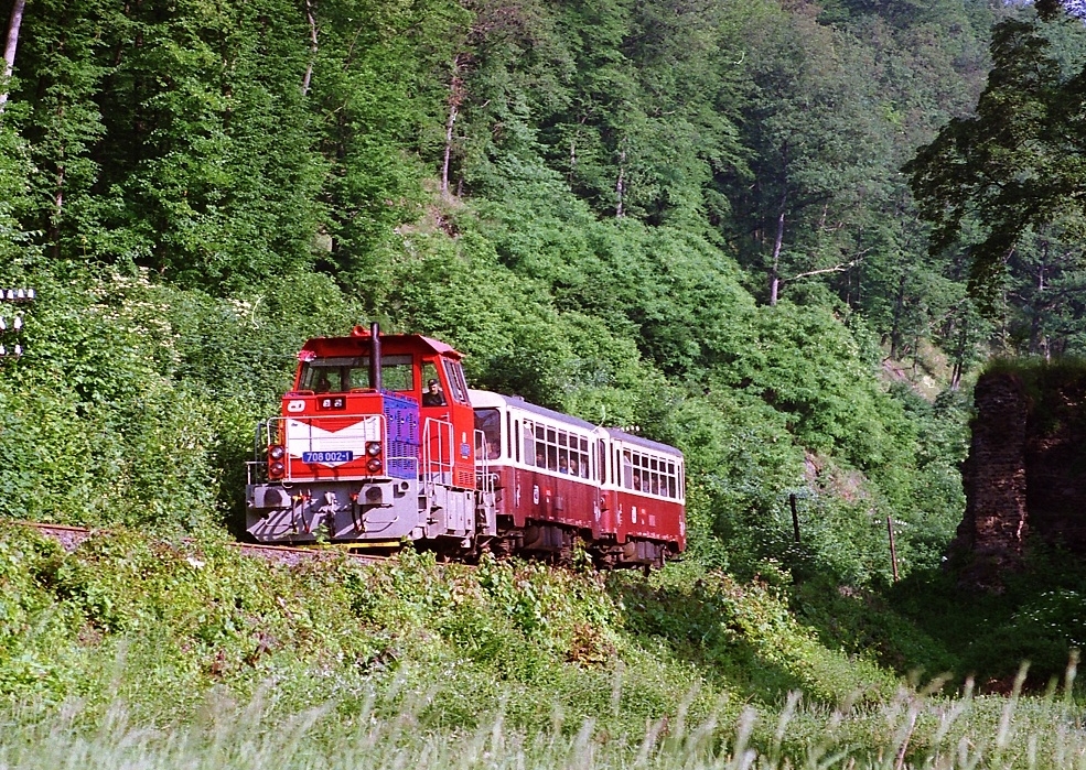 708 002-1