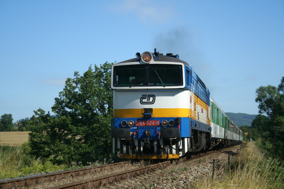 754 024-8