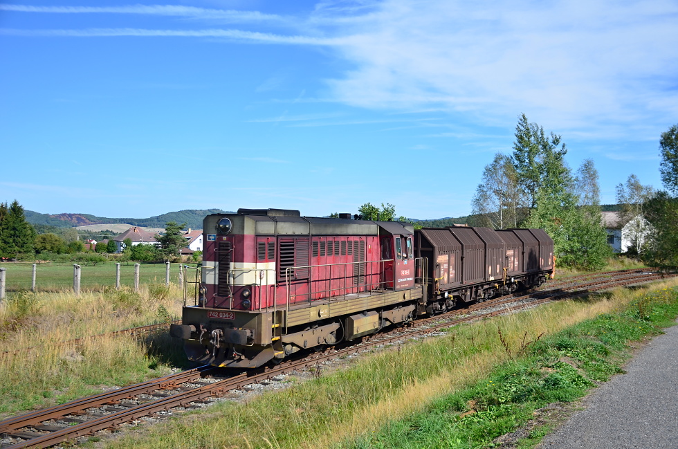 742 034-2