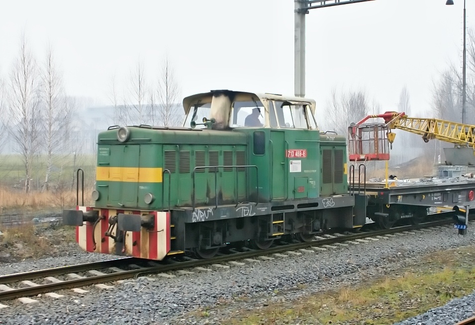710 469-8