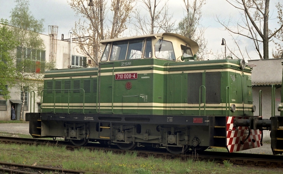 710 008-4