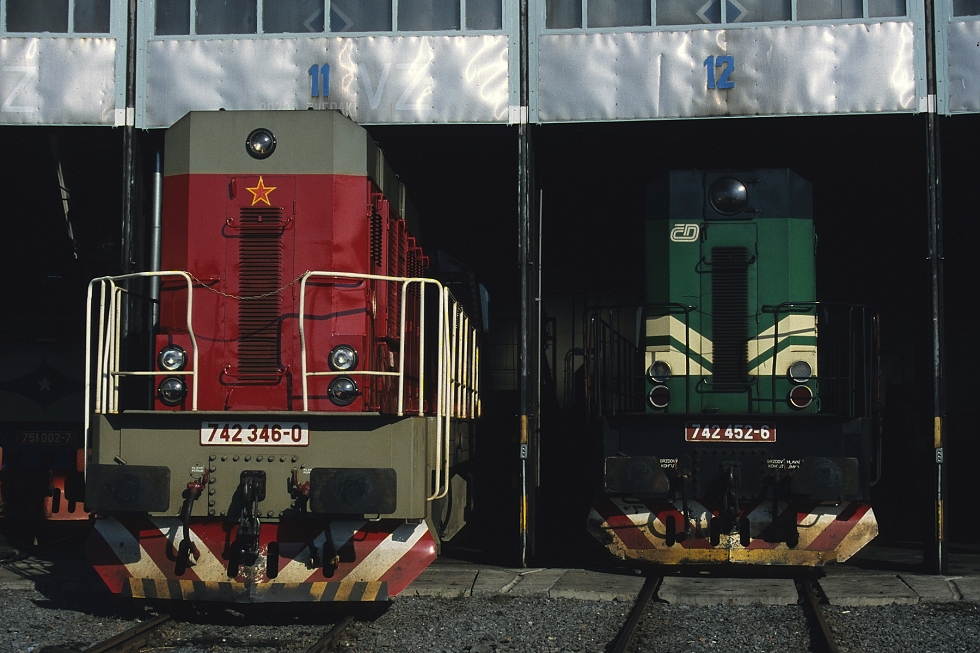 742 346-0