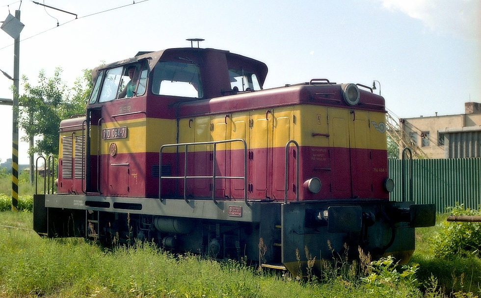 710 064-7
