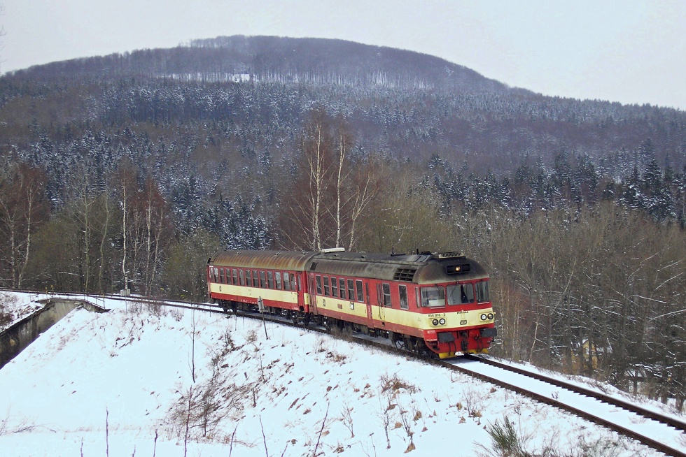 854 016-3