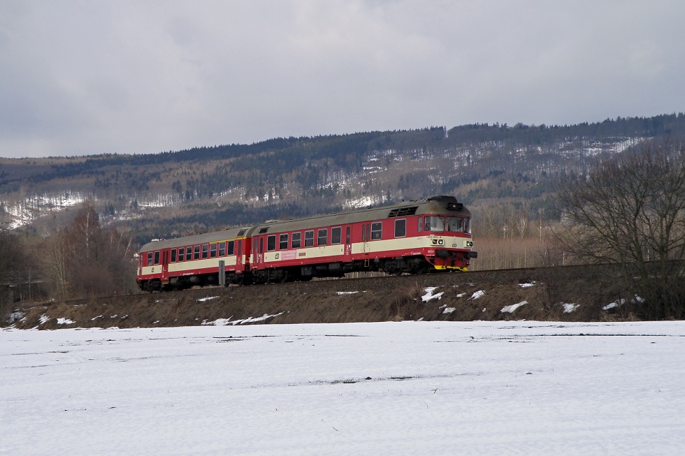 854 023-9