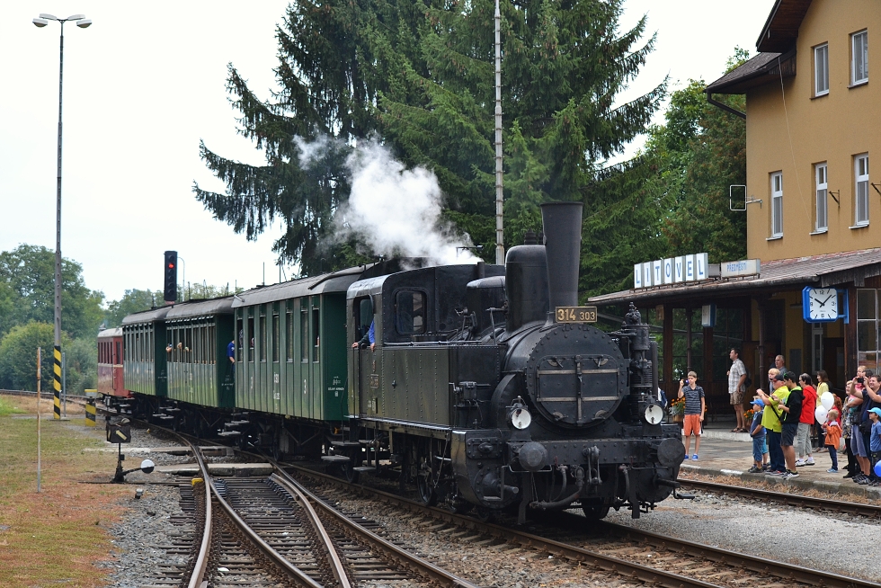 314.303