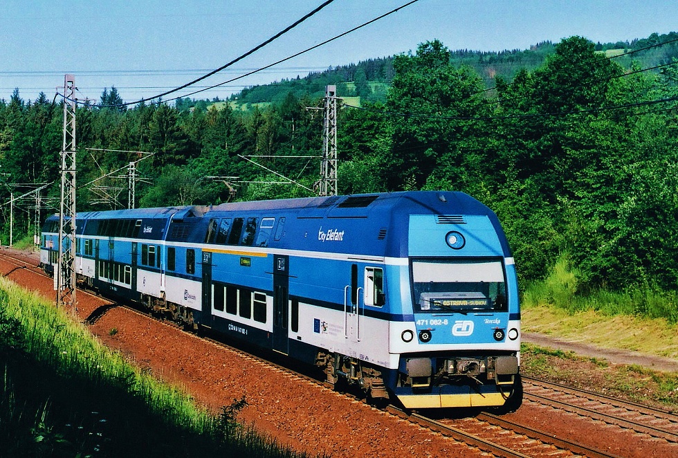 471 082-8