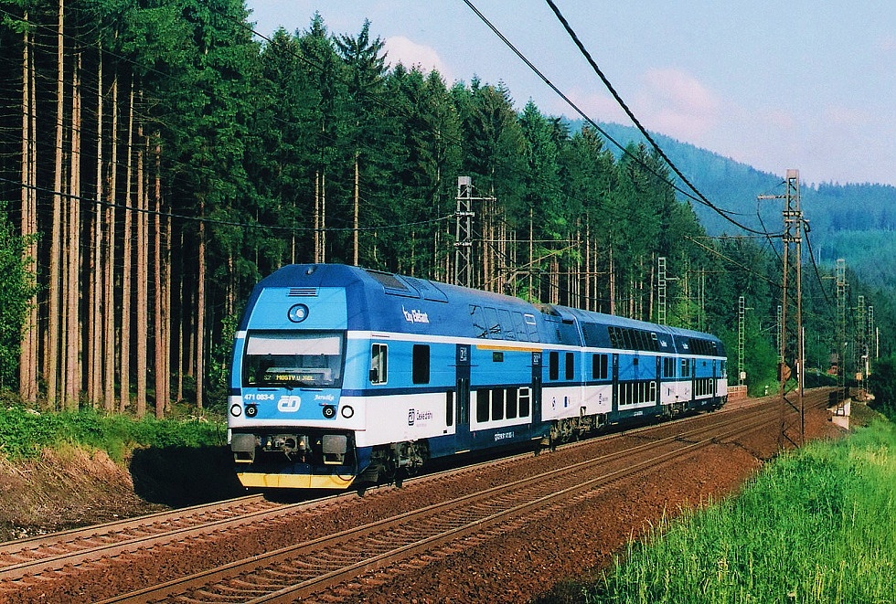 471 083-6