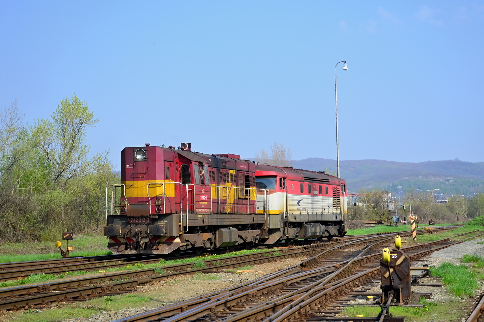 742 312-2