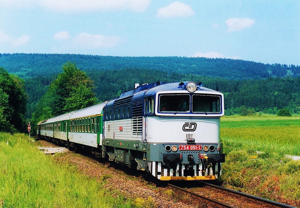 754 051-1